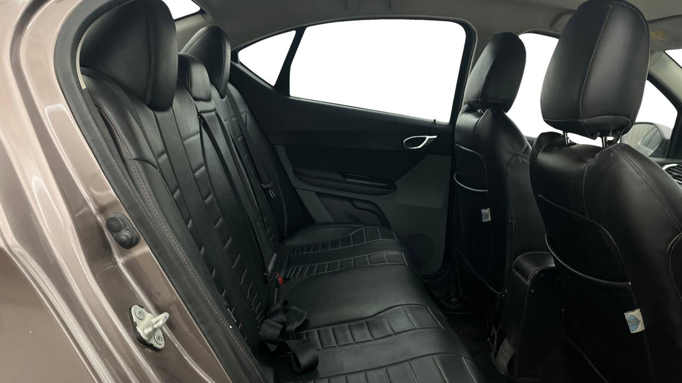 2018 Tata TIGOR XZ PETROL, Petrol, Manual, 70,418 km, Right Side Rear Door Cabin