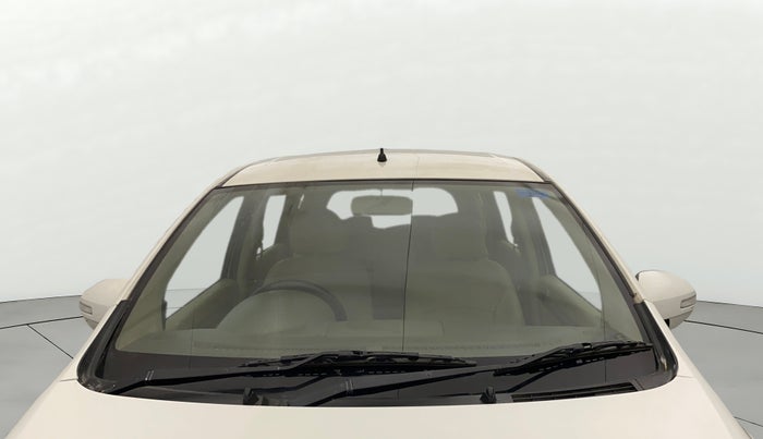 2018 Maruti Ertiga ZDI SHVS, Diesel, Manual, 79,225 km, Front Windshield