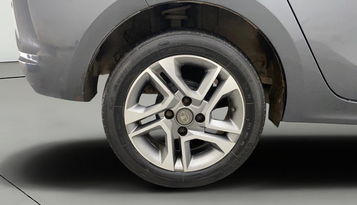 2022 Tata TIGOR XZA PLUS PETROL, Petrol, Automatic, 61,111 km, Right Rear Wheel
