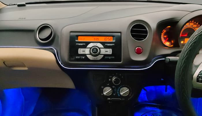2015 Honda Brio V MT, Petrol, Manual, 86,210 km, Air Conditioner