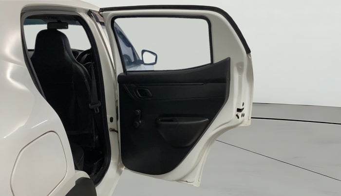 2023 Renault Kwid RXL 1.0, CNG, Manual, 12,856 km, RHS Rear Door