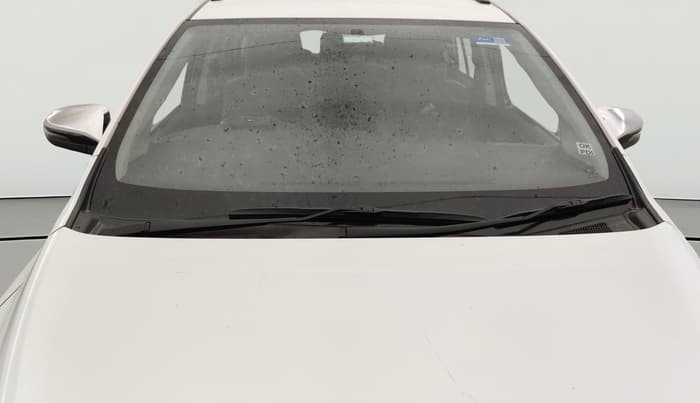 2022 Toyota Innova Crysta 2.7 ZX AT 7 STR, Petrol, Automatic, 61,002 km, Front Windshield