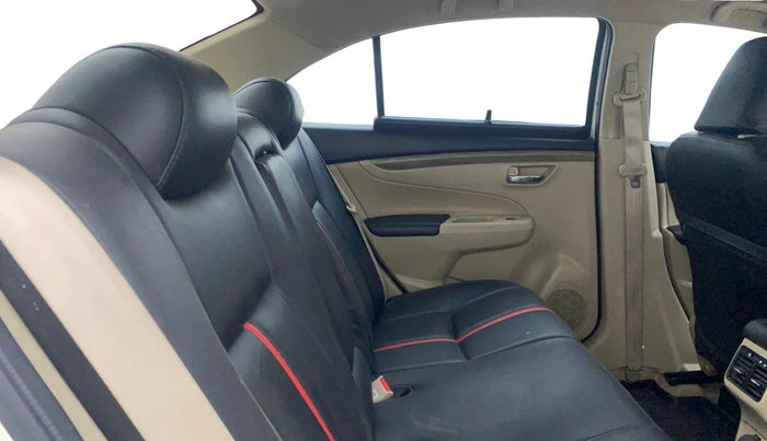 2022 Maruti Ciaz SIGMA 1.5 SHVS MT  PETROL, Petrol, Manual, 45,251 km, Right Side Rear Door Cabin