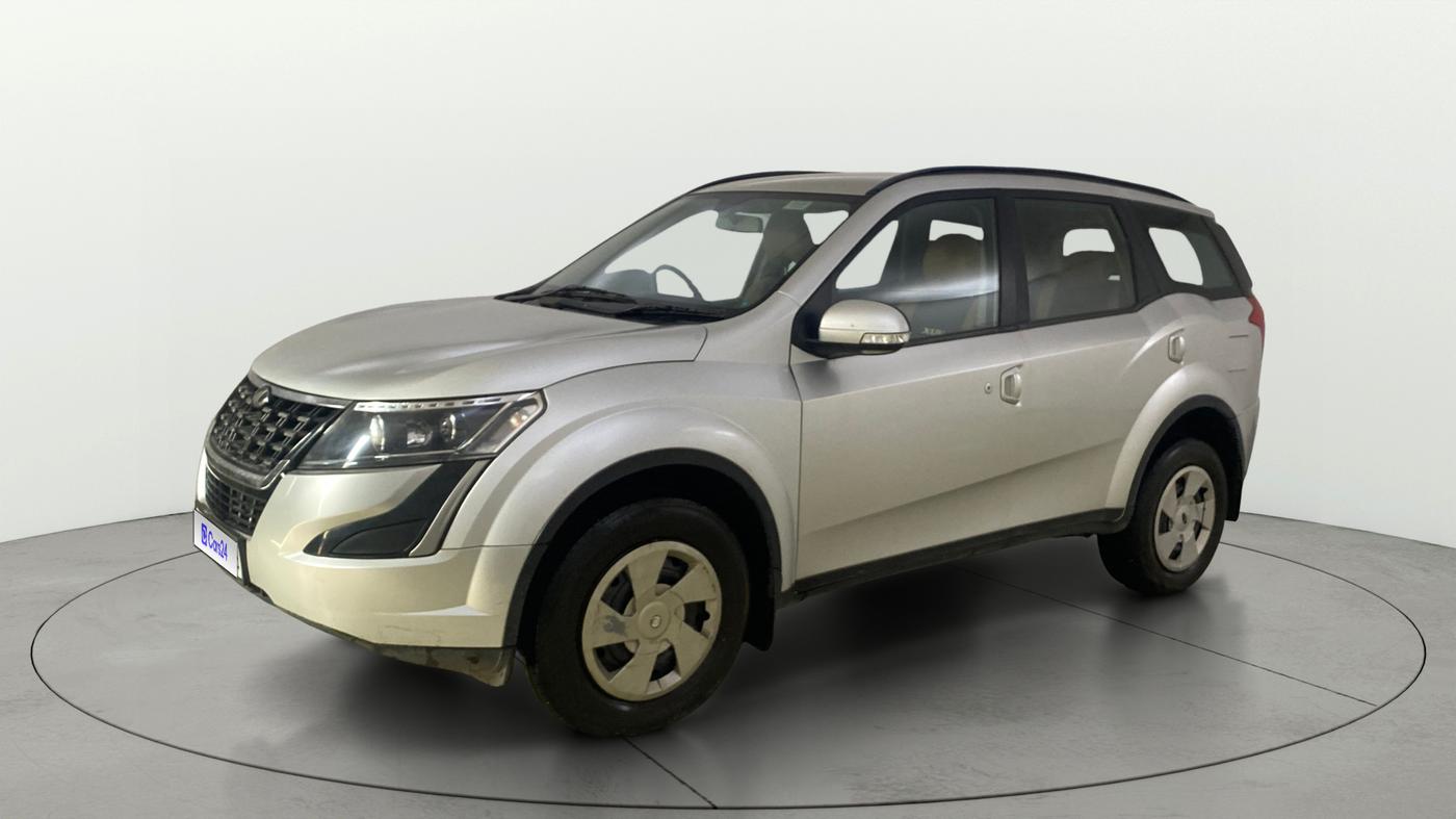 2019 Mahindra XUV500 W7, Diesel, Manual, 90,268 km, Left Front Diagonal