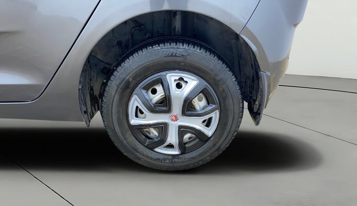 2021 Tata ALTROZ XE PETROL, Petrol, Manual, 40,192 km, Left Rear Wheel