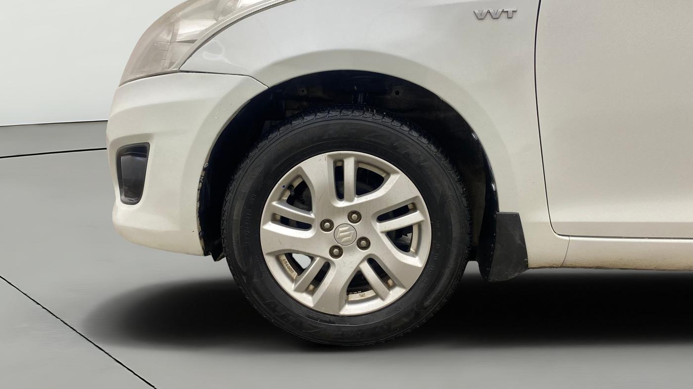 2013 Maruti Swift Dzire ZXI, Petrol, Manual, 74,304 km, Left Front Wheel