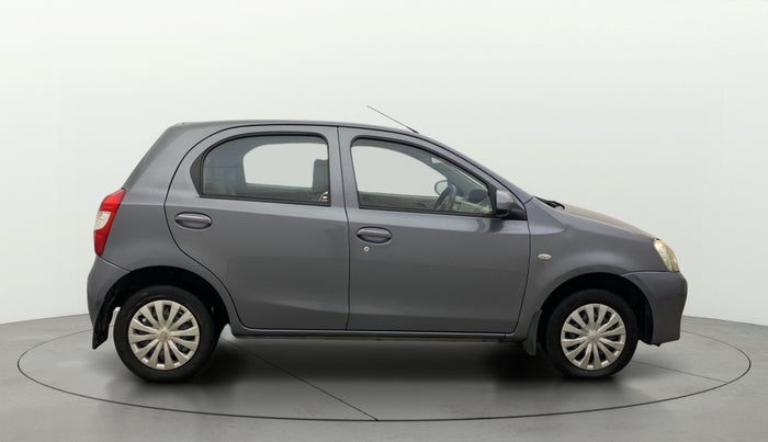 2015 Toyota Etios Liva G, Petrol, Manual, 47,064 km, Right Side View