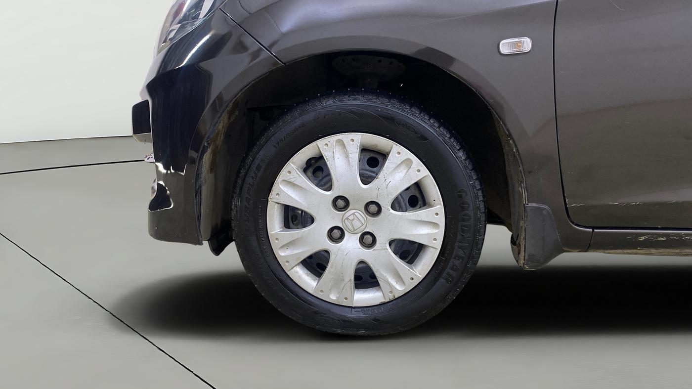 2015 Honda Amaze 1.2L I-VTEC S, Petrol, Manual, 62,361 km, Left Front Wheel
