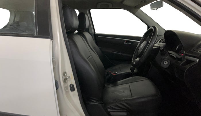 2014 Maruti Swift VXI, Petrol, Manual, 45,577 km, Right Side Front Door Cabin