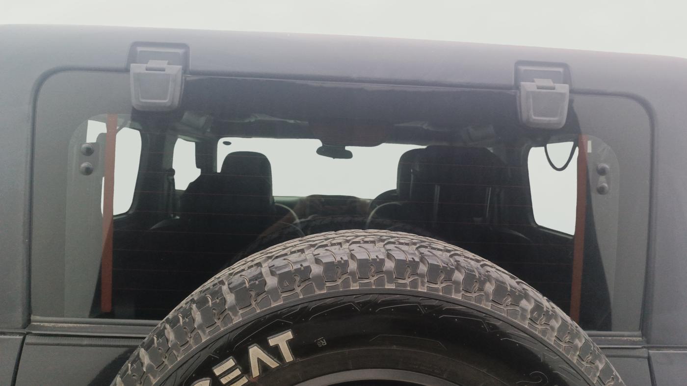 2021 Mahindra Thar LX PETROL HT 4WD AT, Petrol, Automatic, 29,289 km, Rear Windshield