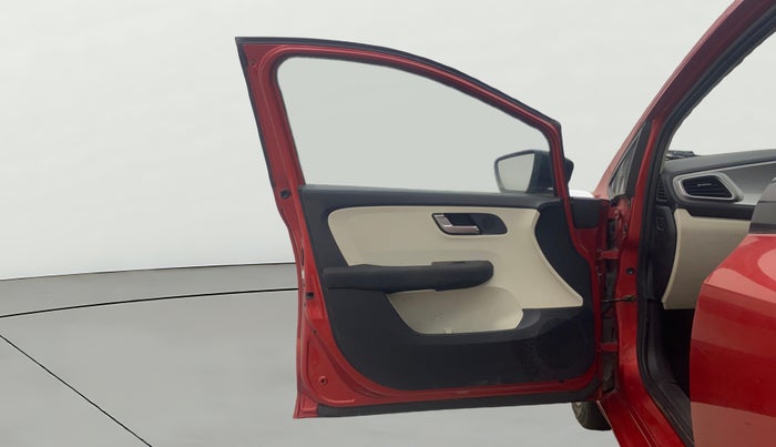 2021 Tata ALTROZ XZ PETROL, Petrol, Manual, 43,470 km, LHS Front Door