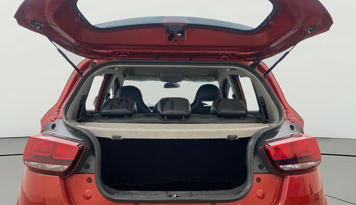 2017 Mahindra Kuv100 K8 6 STR DUAL TONE, Petrol, Manual, 29,019 km, Boot Open Zoomed View