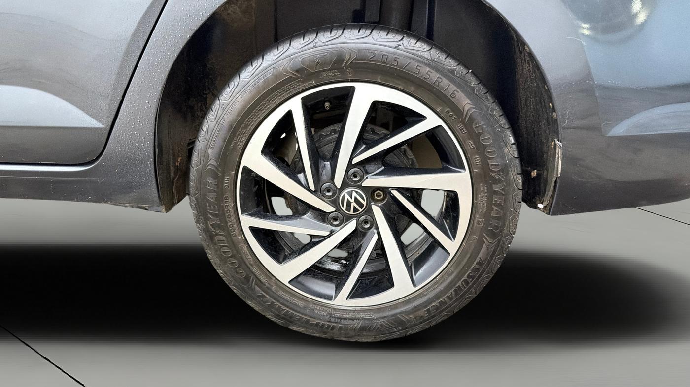 2023 Volkswagen VIRTUS TOPLINE TSI 1.0 MT, Petrol, Manual, 58,030 km, Left Rear Wheel