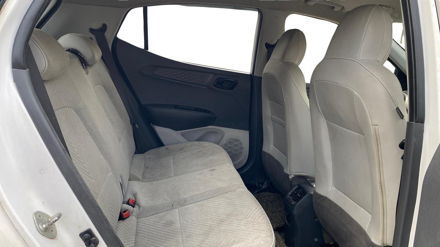 2024 Hyundai GRAND I10 NIOS MAGNA 1.2 KAPPA VTVT, Petrol, Manual, 27,083 km, Right Side Rear Door Cabin