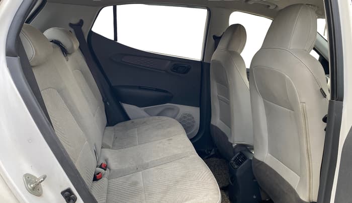 2024 Hyundai GRAND I10 NIOS MAGNA 1.2 KAPPA VTVT, Petrol, Manual, 27,083 km, Right Side Rear Door Cabin