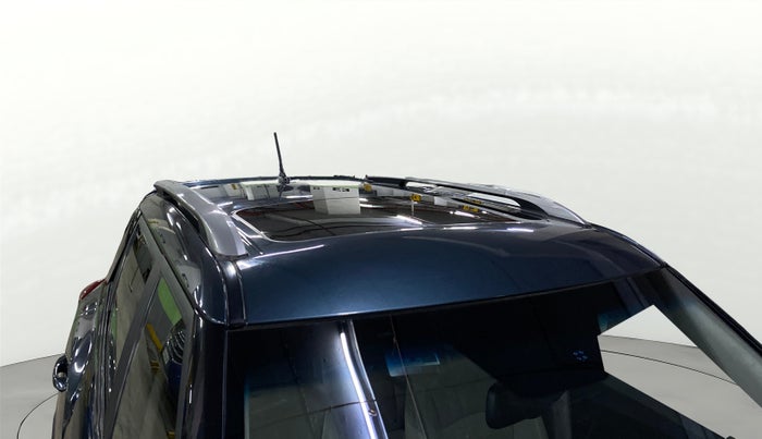 2019 Mahindra XUV300 W8 (O) 1.5 DIESEL, Diesel, Manual, 57,422 km, Roof