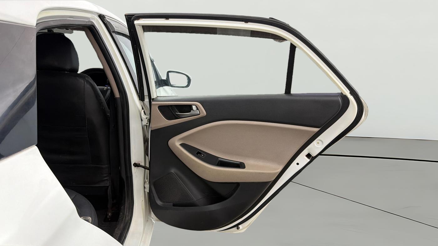 2019 Hyundai Elite i20 ASTA 1.2 (O), CNG, Manual, 65,646 km, RHS Rear Door