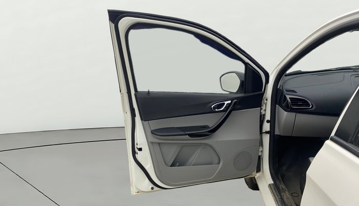 2020 Tata Tiago XZ PLUS PETROL, Petrol, Manual, 39,409 km, LHS Front Door