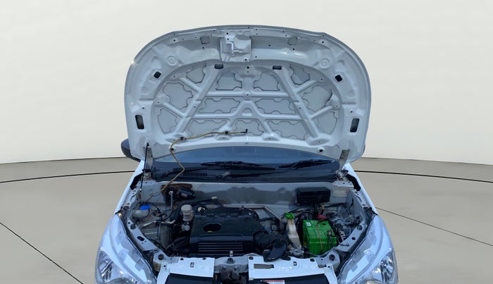 2016 Maruti Alto K10 VXI, Petrol, Manual, 1,44,354 km, Open Bonet