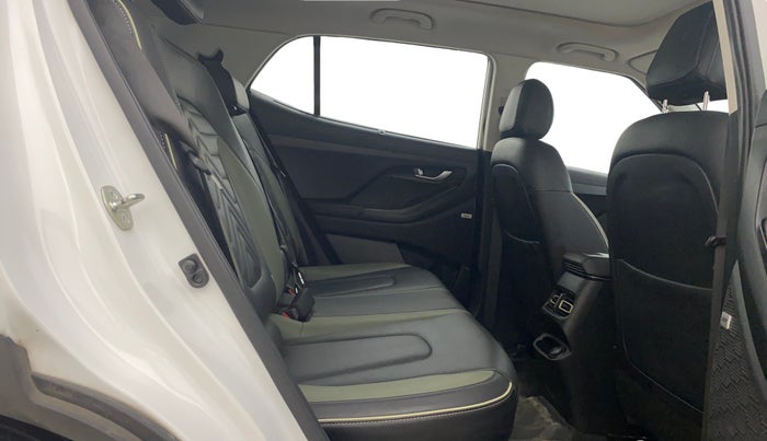 2023 Hyundai Creta 1.5 SX Opt Adventure Edition IVT, Petrol, Automatic, 18,183 km, Right Side Rear Door Cabin