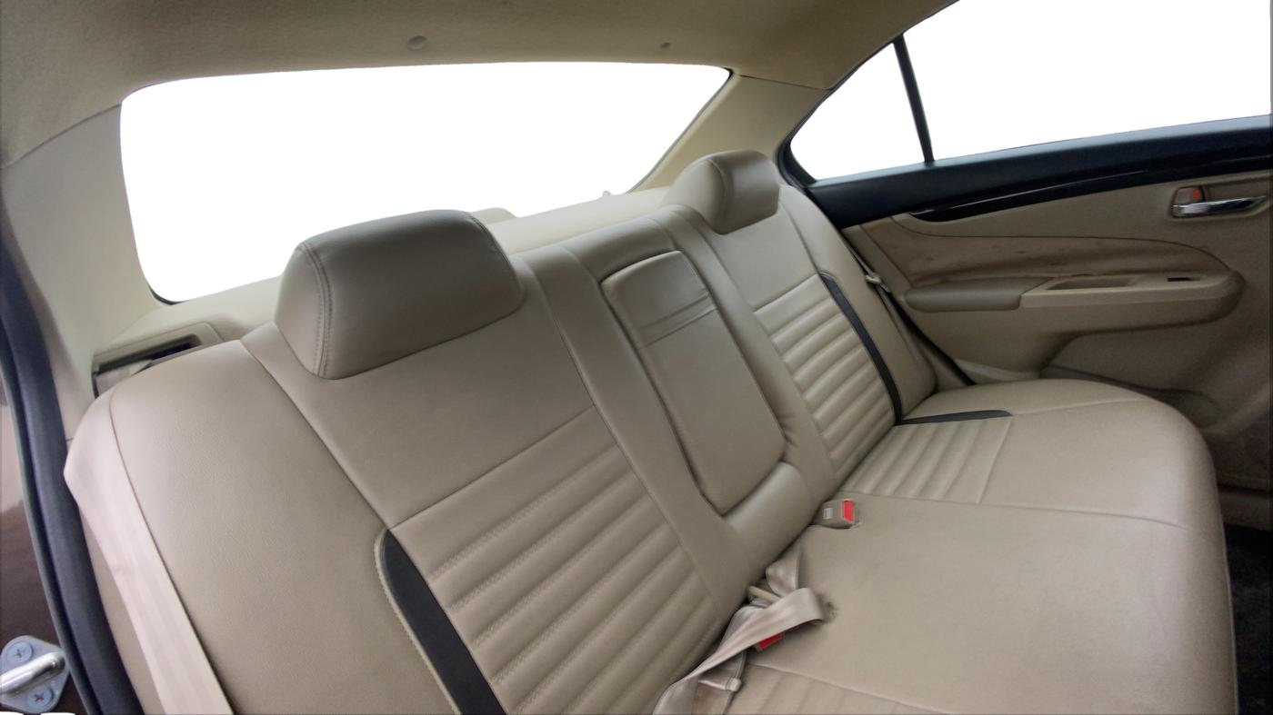 2016 Maruti Ciaz VXI+, Petrol, Manual, 35,074 km, Right Side Rear Door Cabin