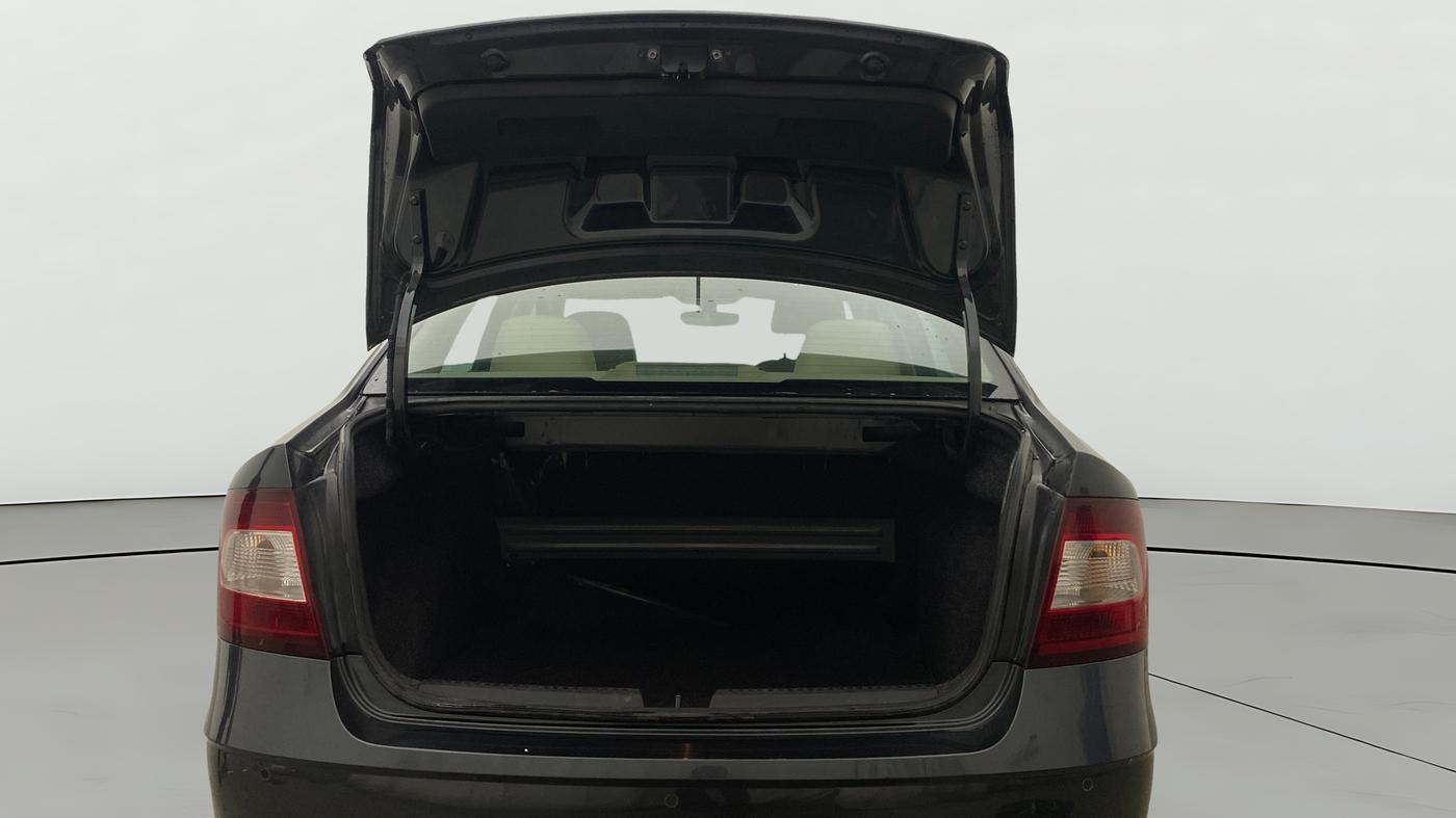 2021 Skoda Rapid STYLE AT TSI, Petrol, Automatic, 65,274 km, Boot Door Open