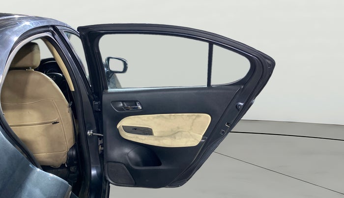 2022 Honda City 1.5L I-VTEC V MT 5TH GEN, Petrol, Manual, 36,619 km, RHS Rear Door