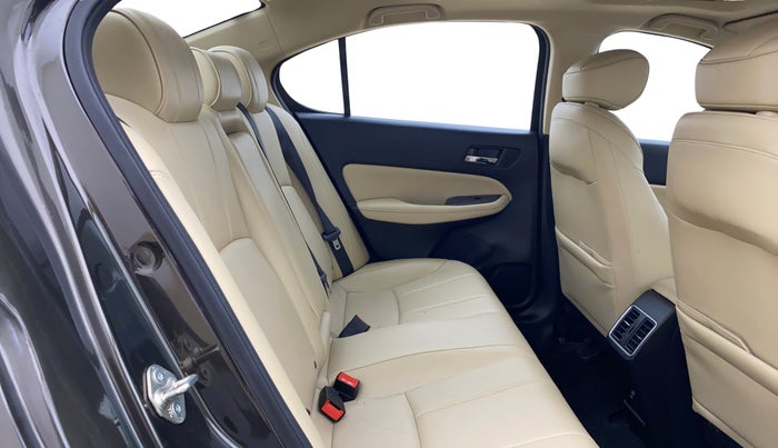 2023 Honda City 1.5L I-VTEC ZX, Petrol, Manual, 9,160 km, Right Side Rear Door Cabin