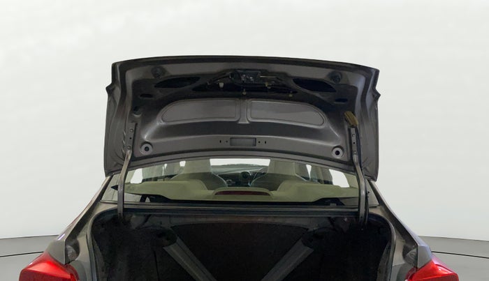 2014 Honda Amaze 1.2L I-VTEC S, Petrol, Manual, 1,13,099 km, Boot Door Open