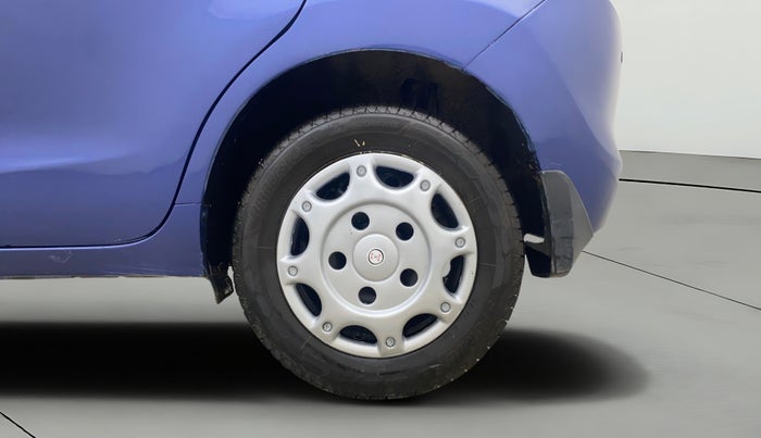 2016 Maruti Baleno DELTA PETROL 1.2, Petrol, Manual, 1,01,654 km, Left Rear Wheel