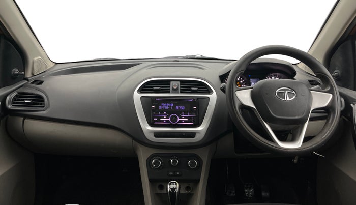 2016 Tata Tiago XM PETROL, Petrol, Manual, 68,461 km, Dashboard