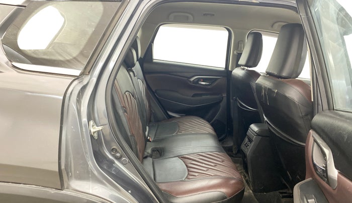 2023 Maruti Grand Vitara DELTA SMART HYBRID, Petrol, Manual, 98,091 km, Right Side Rear Door Cabin