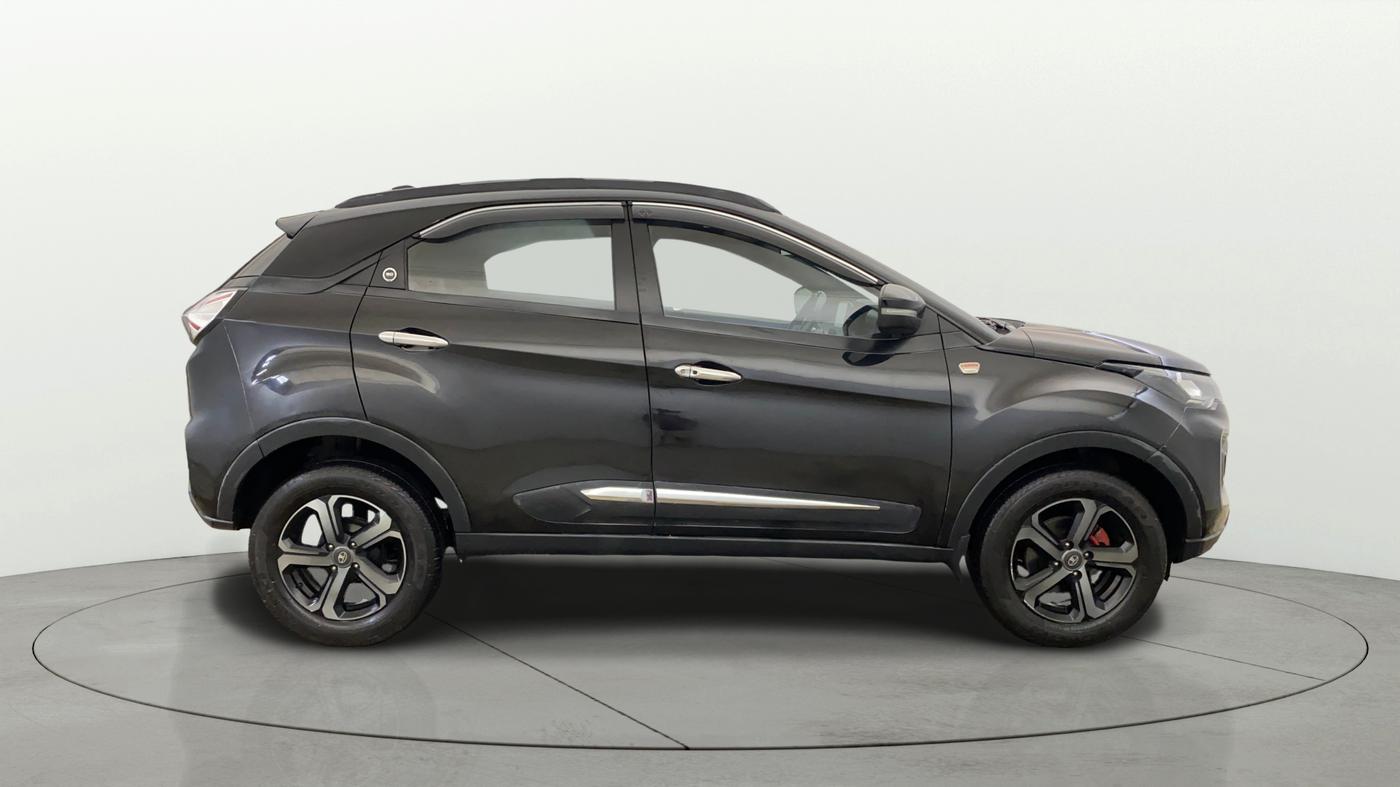 2023 Tata NEXON XZA PLUS LUX SUNROOF RED DARK DIESEL, Diesel, Automatic, 46,147 km, Right Side View