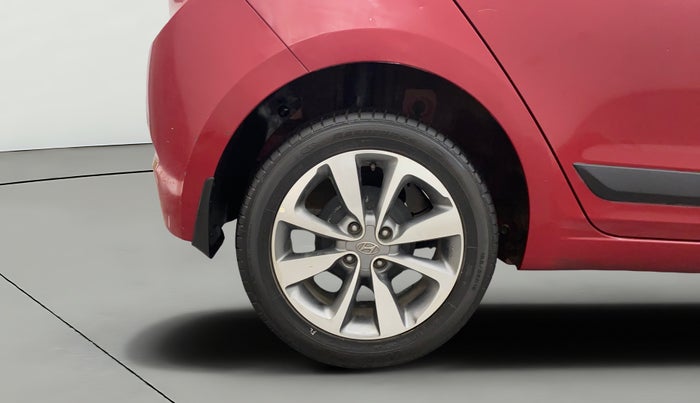 2017 Hyundai Elite i20 ASTA 1.2 (O), Petrol, Manual, 31,399 km, Right Rear Wheel