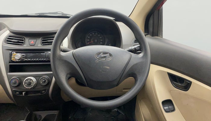 2014 Hyundai Eon ERA +, Petrol, Manual, 84,577 km, Steering Wheel Close Up