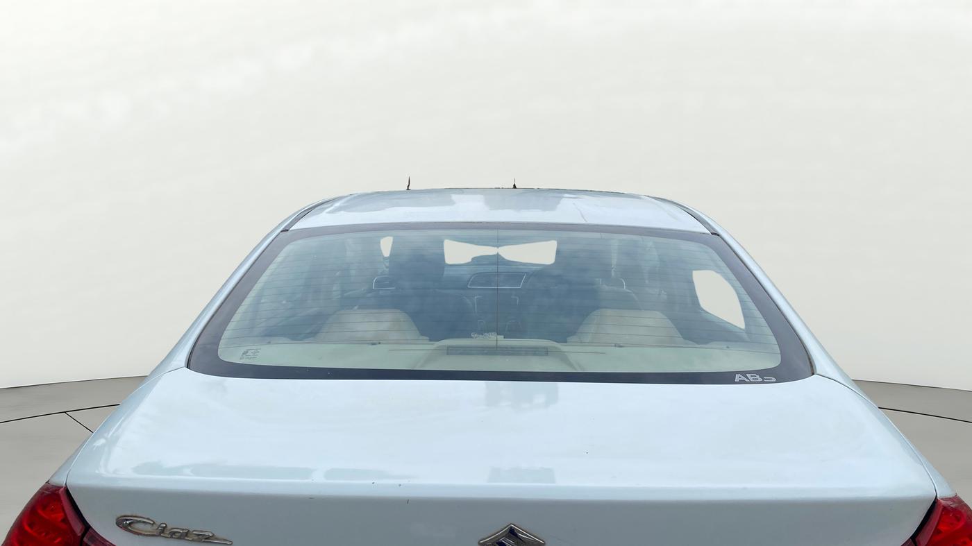 2015 Maruti Ciaz ZXI AT, Petrol, Automatic, 53,458 km, Rear Windshield