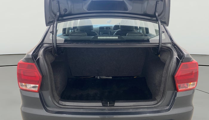 2018 Volkswagen Ameo COMFORTLINE 1.0L, Petrol, Manual, 52,897 km, Boot Open Zoomed View