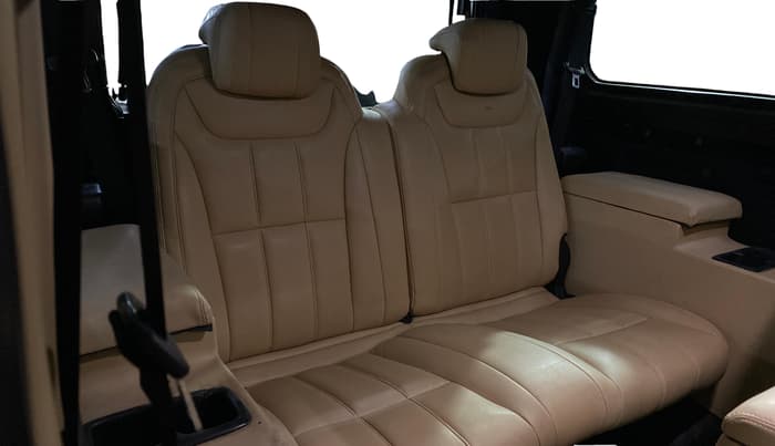 2021 Mahindra Thar LX PETROL HT 4WD AT, Petrol, Automatic, 29,267 km, Right Side Rear Door Cabin