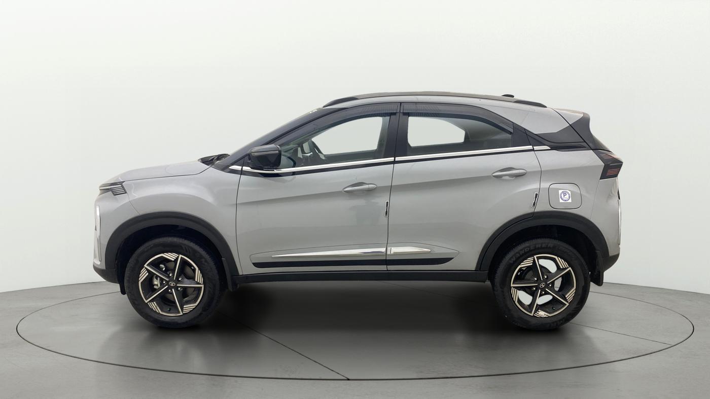 2025 Tata NEXON CREATIVE PLUS 1.2 REVOTRON 6 AMT, Petrol, Automatic, 6,035 km, Left Side