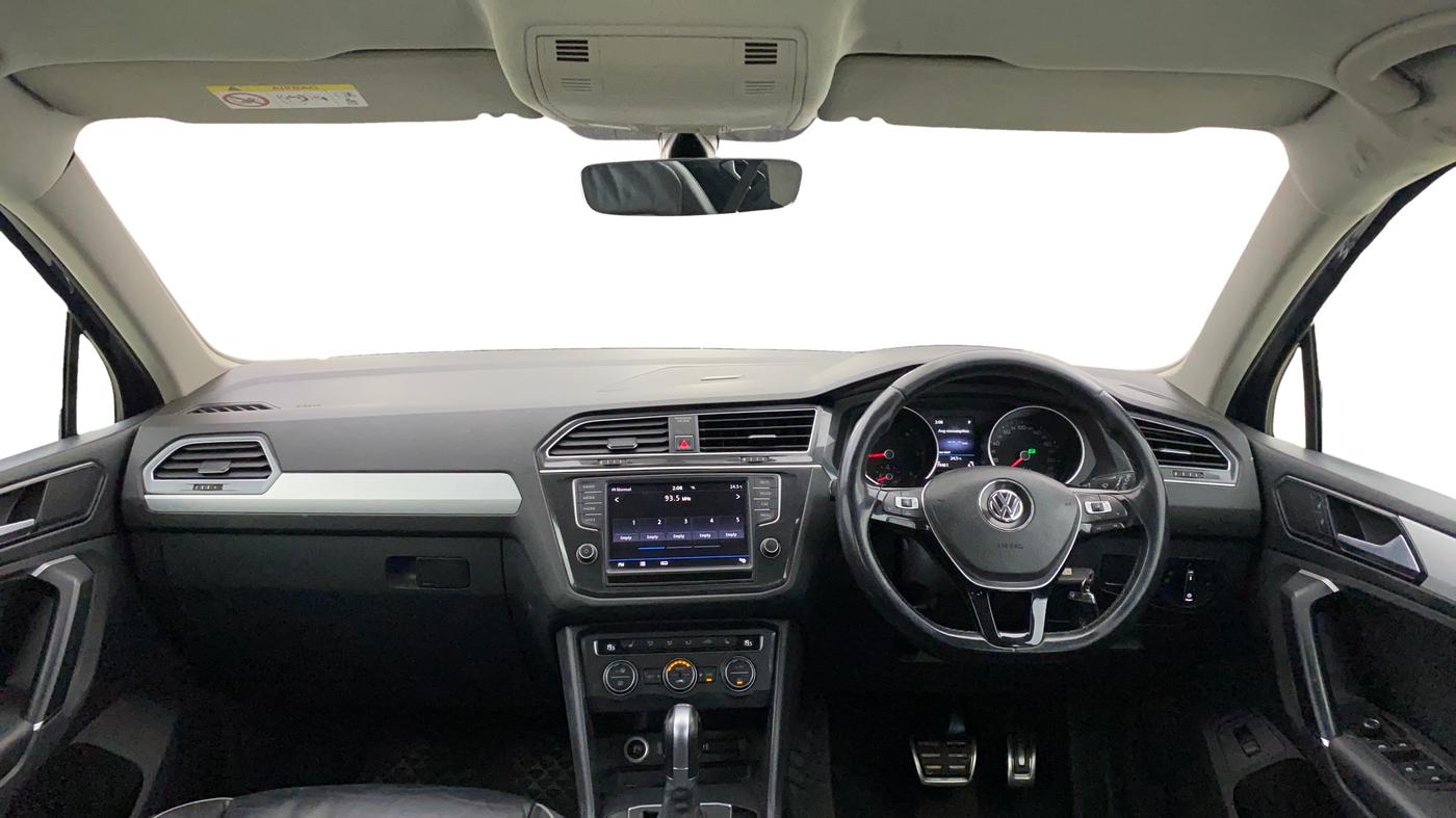 2017 Volkswagen TIGUAN COMFORTLINE TDI AT, Diesel, Automatic, 81,532 km, Dashboard