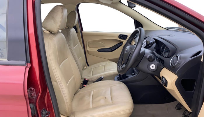 2017 Ford Figo Aspire TITANIUM 1.2 PETROL, Petrol, Manual, 30,082 km, Right Side Front Door Cabin