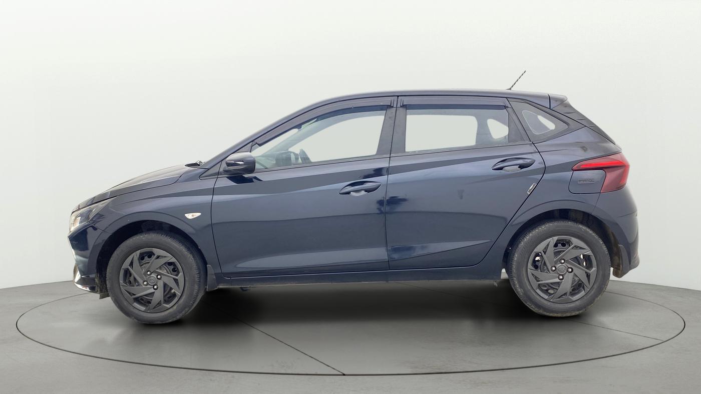 2022 Hyundai NEW I20 MAGNA 1.2 MT, Petrol, Manual, 39,610 km, Left Side
