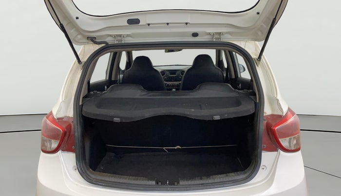 2015 Hyundai Grand i10 SPORTZ 1.2 KAPPA VTVT, Petrol, Manual, 51,234 km, Boot Open Zoomed View