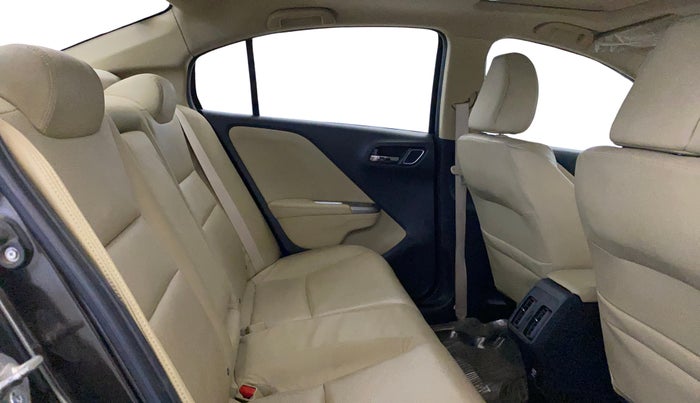 2018 Honda City 1.5L I-VTEC VX, Petrol, Manual, 75,974 km, Right Side Rear Door Cabin