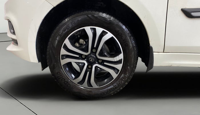 2024 Tata Tiago XT (O) PETROL, Petrol, Manual, 5,545 km, Left Front Wheel