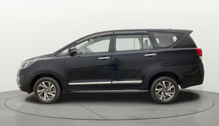 2022 Toyota Innova Crysta 2.7 VX 7 STR, Petrol, Manual, 36,534 km, Left Side