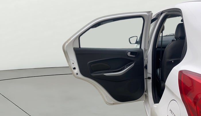 2015 Ford New Figo TITANIUM 1.2 PETROL MT, Petrol, Manual, 75,224 km, LHS Rear Door