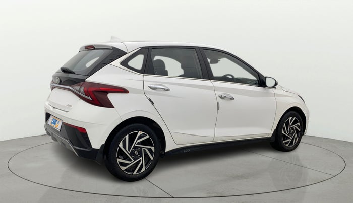 2024 Hyundai NEW I20 ASTA 1.2 MT, Petrol, Manual, 30,000 km, Right Back Diagonal