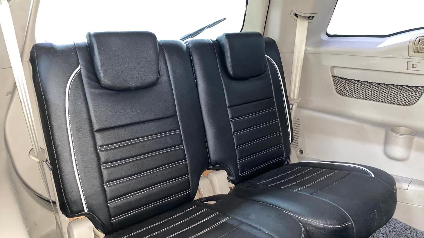 2016 Mahindra XUV500 W6, Diesel, Manual, 80,290 km, Third Seat Row ( optional )