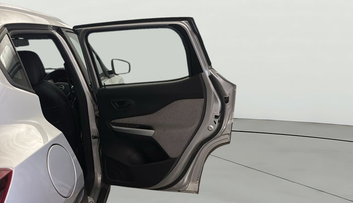 2022 Nissan MAGNITE XE, Petrol, Manual, 6,835 km, RHS Rear Door